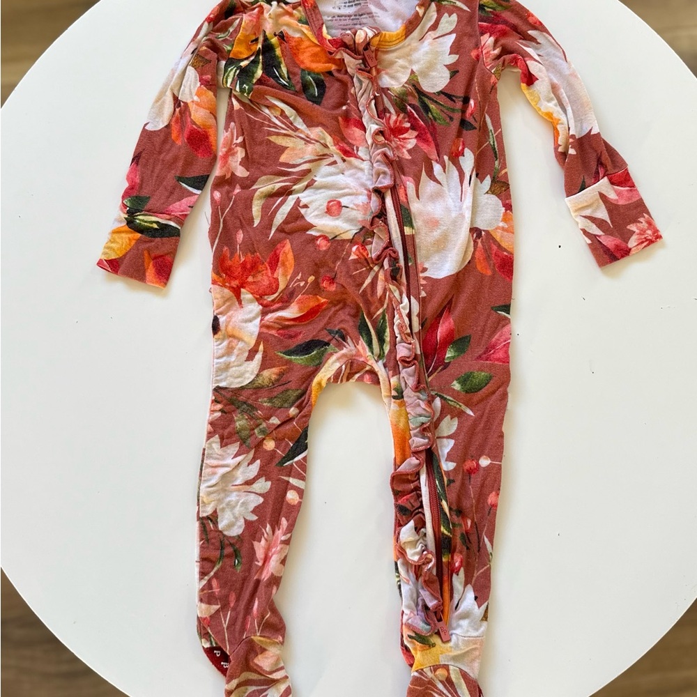 Posh Peanut Floral Footie in Pink and White